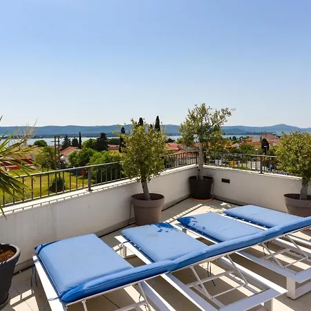 Luksuzni Penthouse *