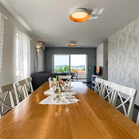 Luksuzni Penthouse Sveti Filip i Jakov