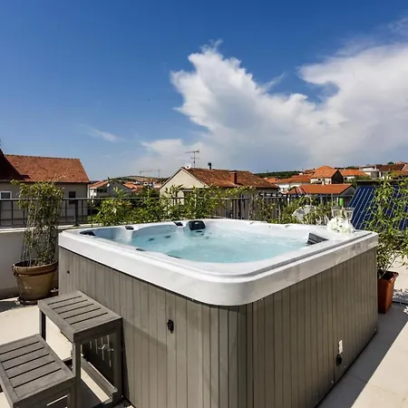 Luksuzni Penthouse Apartmán